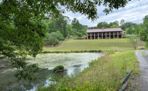 House in Gainesville, Georgia, United States 1