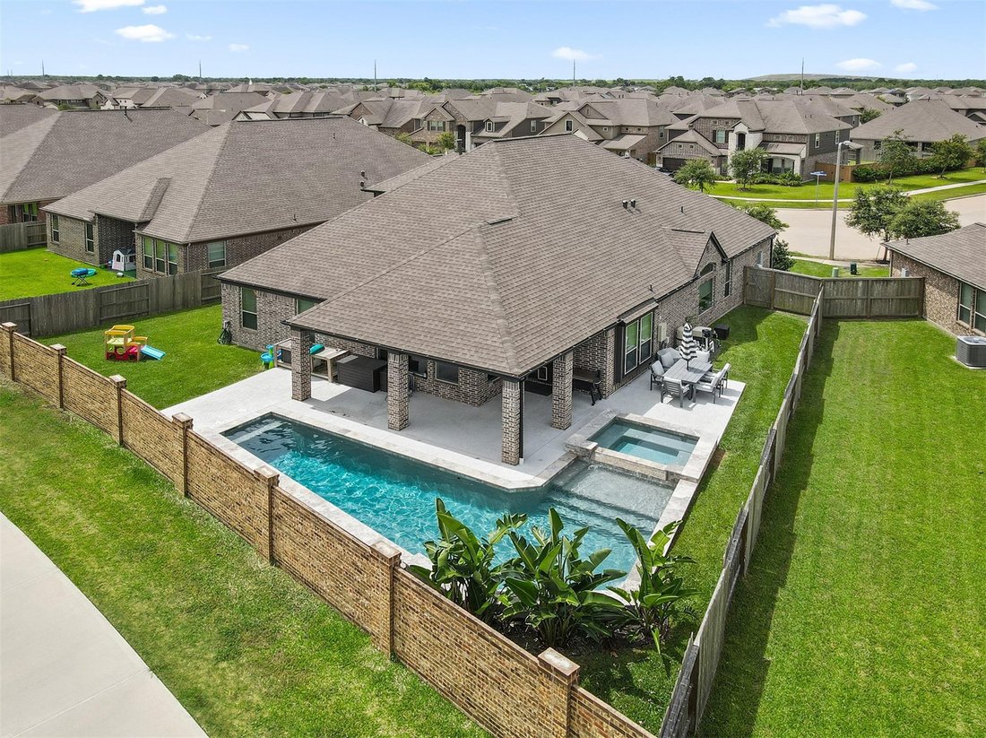 House in Santa Fe, Texas, United States 1 - 18420053