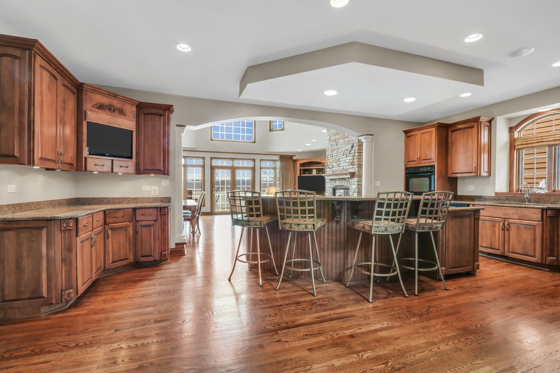 House in Lindenhurst, Illinois, United States 5 - 18204919