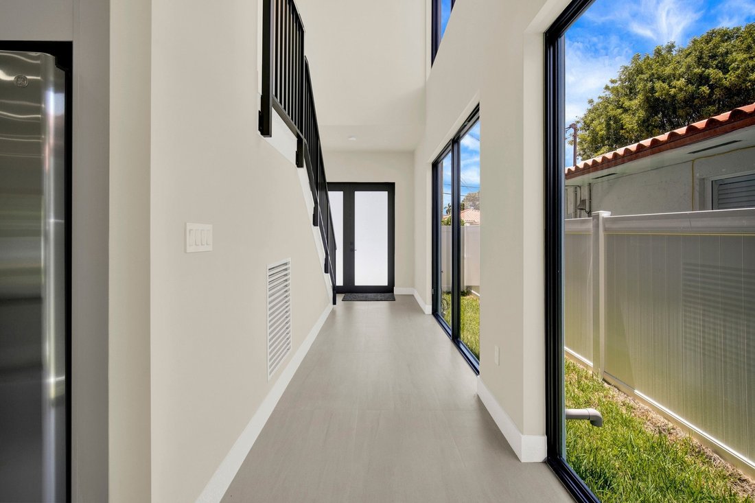 Condo in Miami, Florida, United States 3 - 18420083