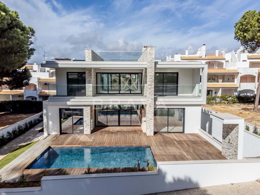 Villa in Praia dos Pescadores, Olhos de Agua, Portugal 1 - 18419908