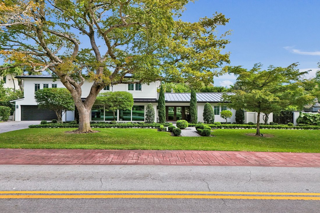 Fort Lauderdale, Florida, United States 2 - 18419706