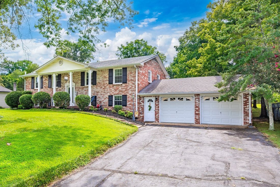 House in Columbia, Tennessee, United States 4 - 18419653