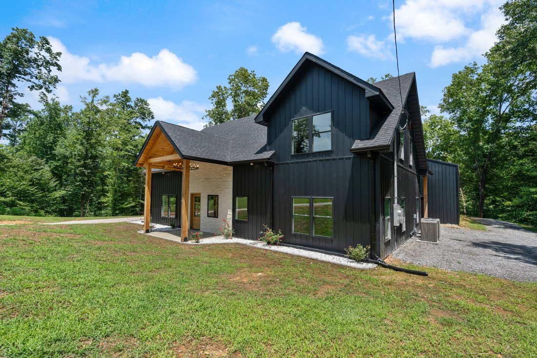 House in Dickson, Tennessee, United States 1 - 18419659