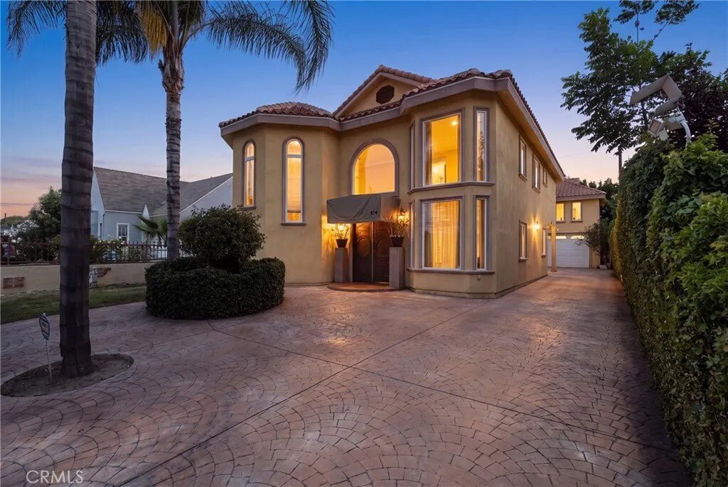 House in Burbank, California, United States 1 - 18419925