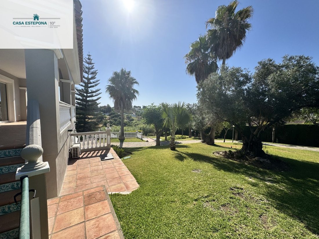 Villa in Estepona, Andalusia, Spain 4 - 18420240