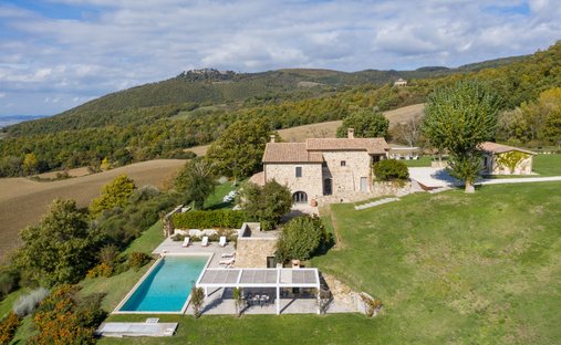 Villa in Sarteano, Tuscany, Italy 1