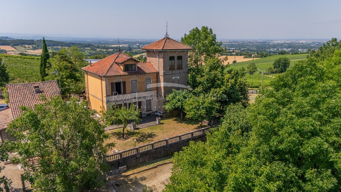 Villa in Historic Center, Tortona, Piedmont 1 - 18419984