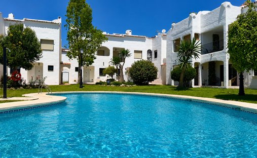 Casa a Bel-Air, Estepona, Andalusia 1