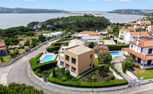 Villa in Nadadouro, Leiria, Portugal 1