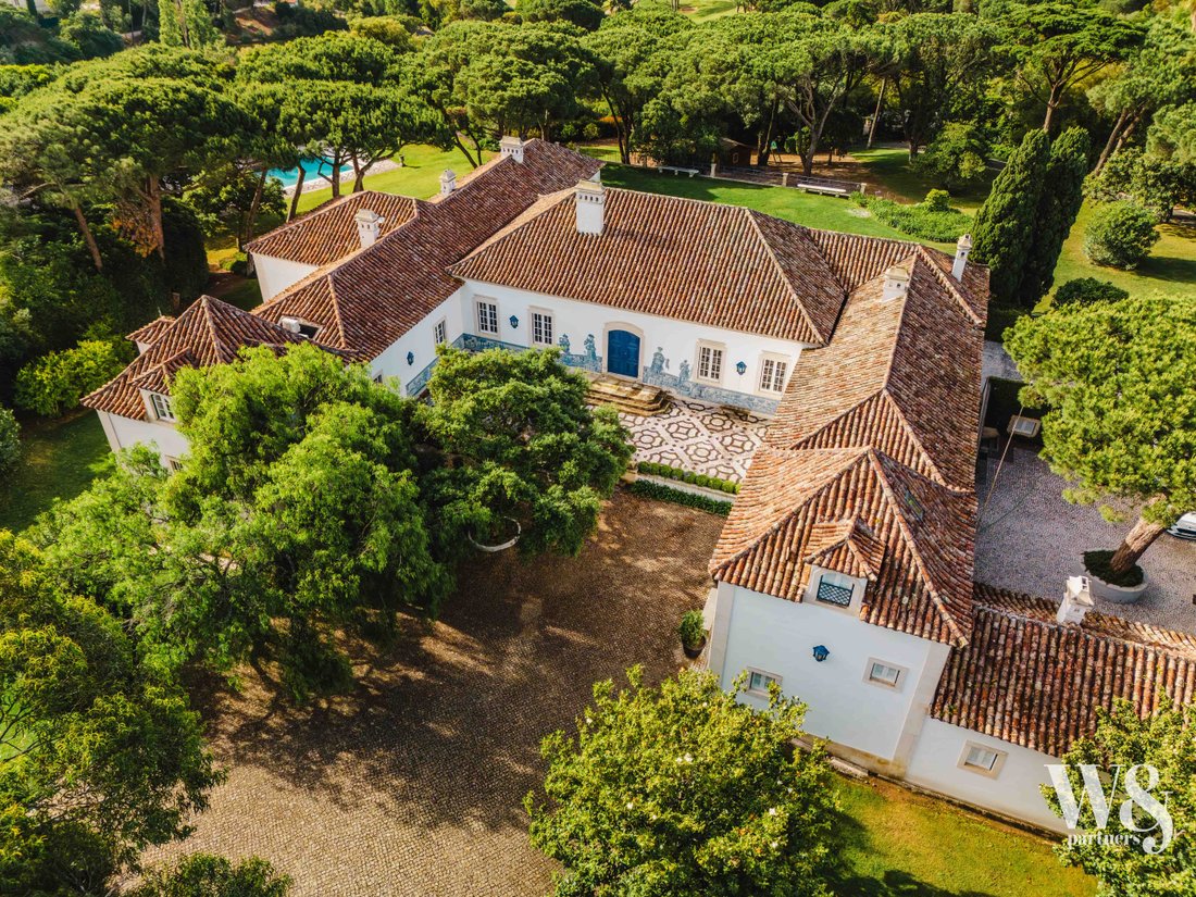 Estate in Cascais e Estoril, Lisbon, Portugal 1 - 18420566
