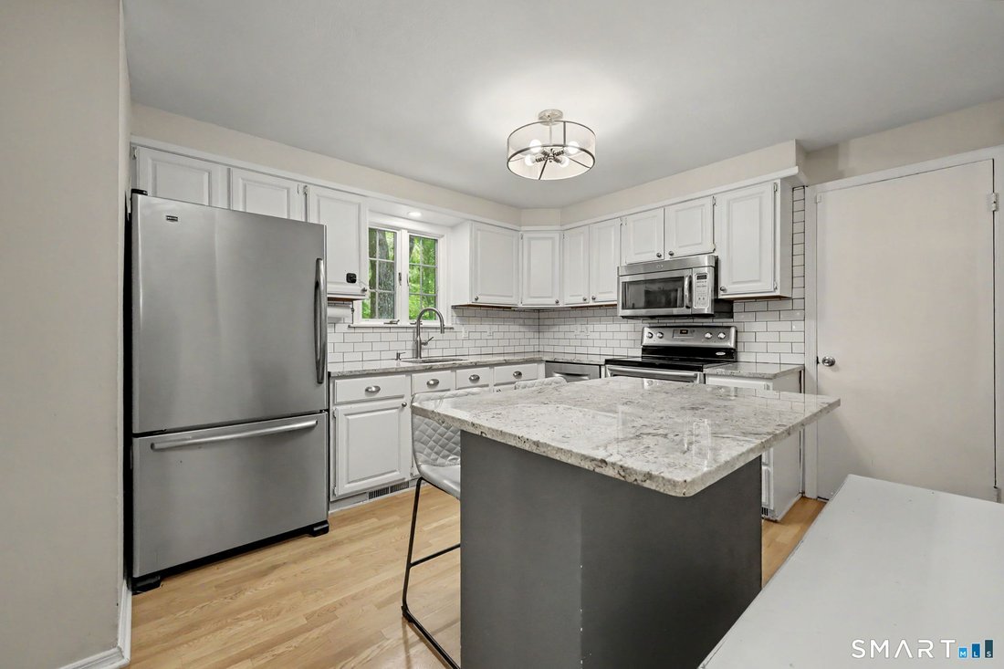 House in Stamford, Connecticut, United States 3 - 18422101