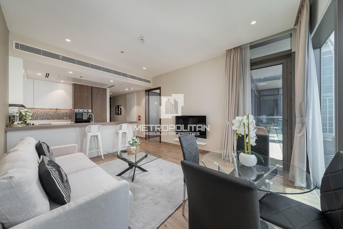 Apartment in Dubai Marina / Marsa Dubai, Dubai, United Arab Emirates 1 - 18421154