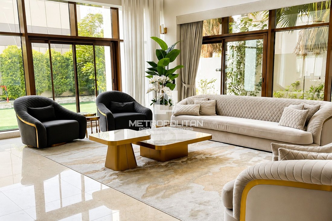 Villa in Nad Al Sheba 1, Nad Al Sheba, Dubai 1 - 18421132