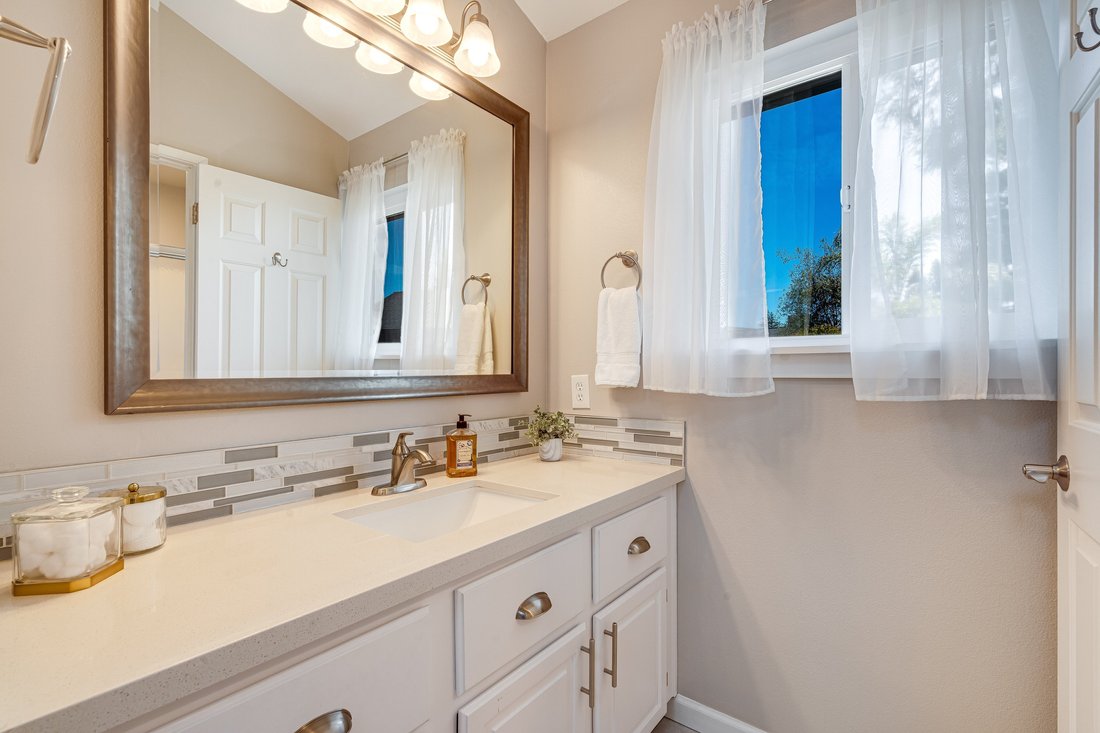 House in Santa Rosa, California, United States 4 - 18421933