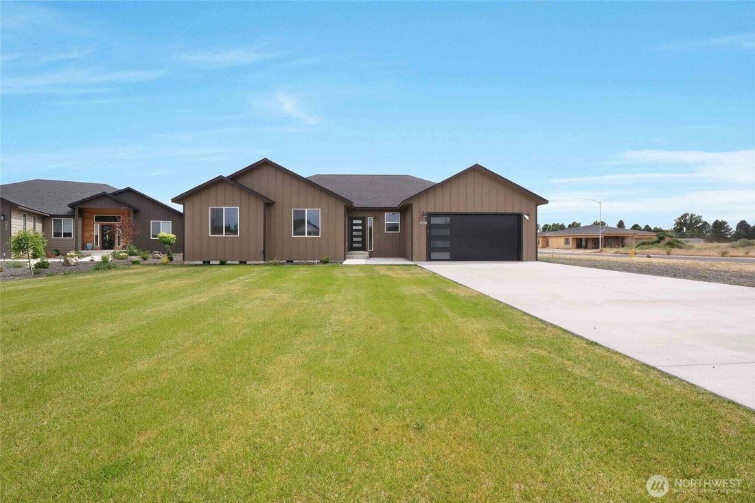 House in Moses Lake, Washington, United States 1 - 18421992