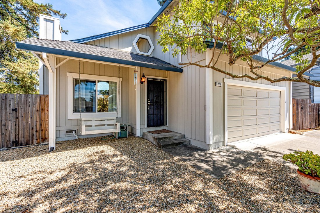 House in Santa Rosa, California, United States 1 - 18421933