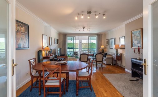 Apartment in Alges, Linda-a-Velha e Cruz Quebrada-Dafundo, Lisbon, Portugal 1