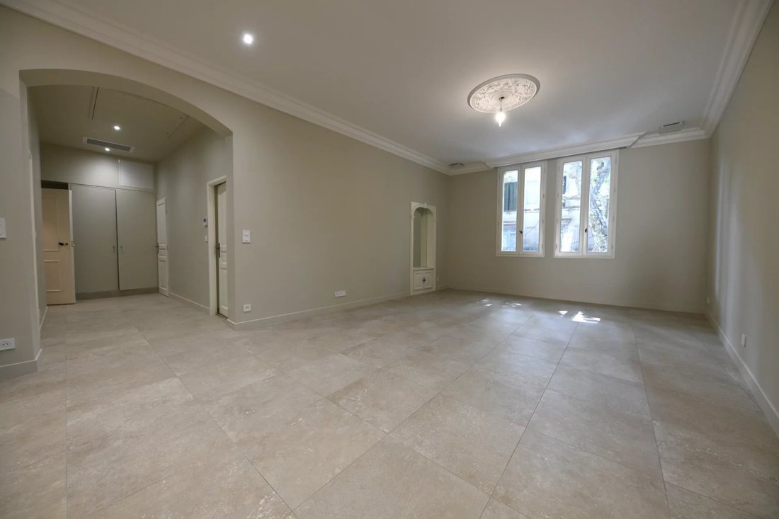 Apartment in Uzès, Occitania, France 4 - 18420943