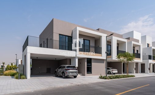 Townhouse in Wadi Al Safa 5, Wadi Al Safa, Dubai 1