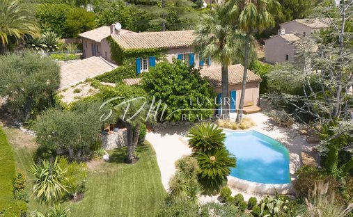 Villa à Col de Villefranche, Villefranche-sur-Mer, France 1
