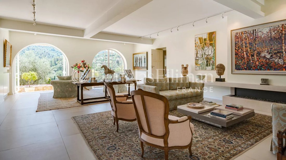 Villa in Châteauneuf-Grasse, Provence-Alpes-Côte d'Azur, France 5 - 15976249