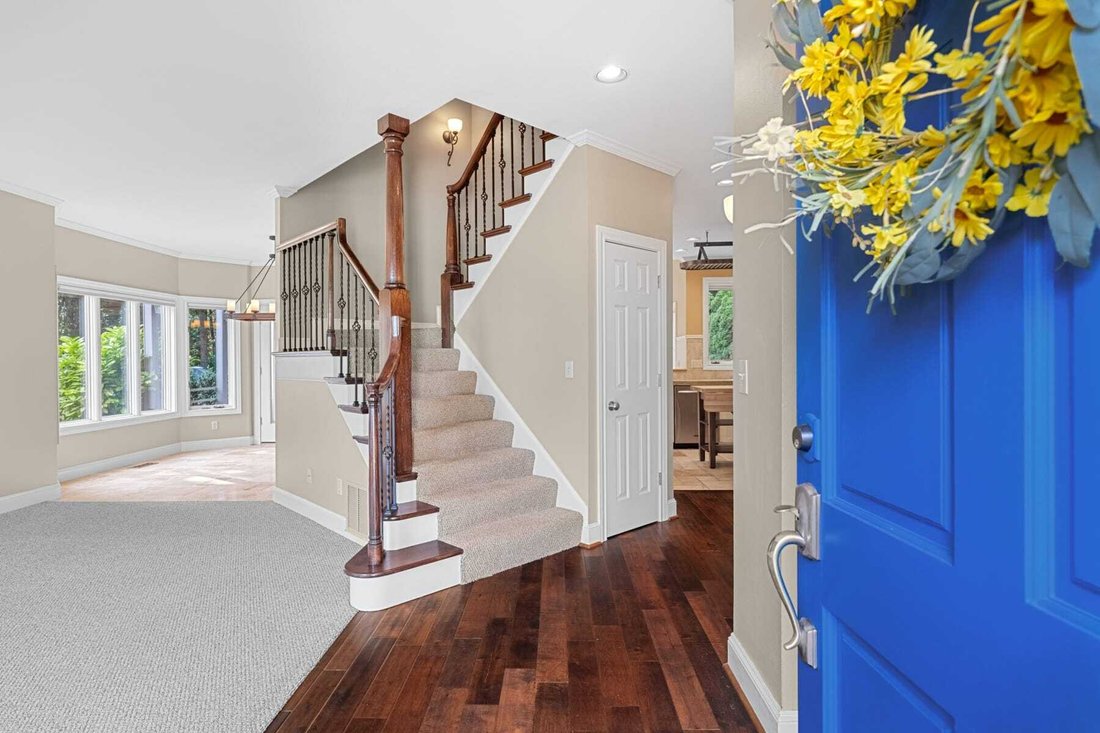 House in Lake Oswego, Oregon, United States 4 - 18421767