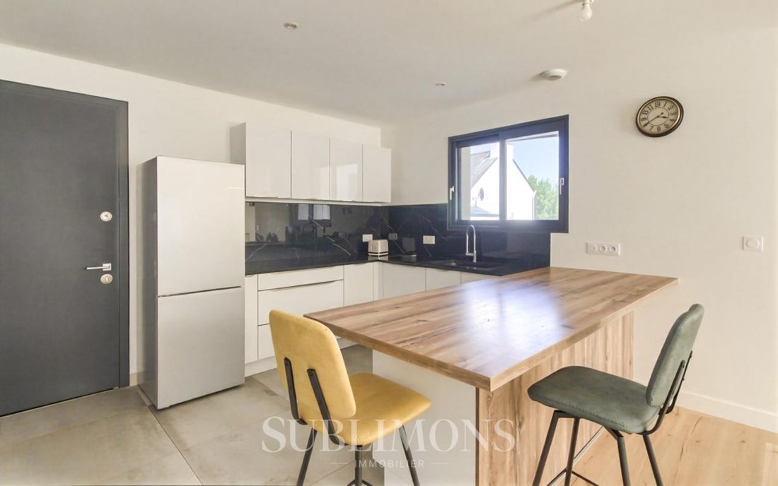 House in Centre Bourg, Saint-Ave, France 2 - 18420774