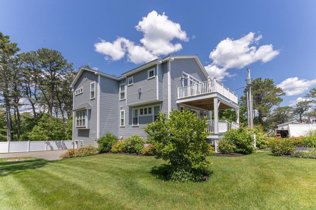 House in Saco, Maine, United States 3 - 18420686