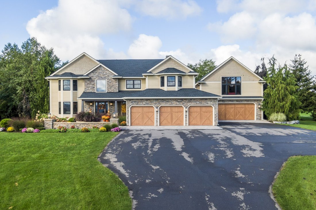 House in Cortland, New York, United States 2 - 18421403