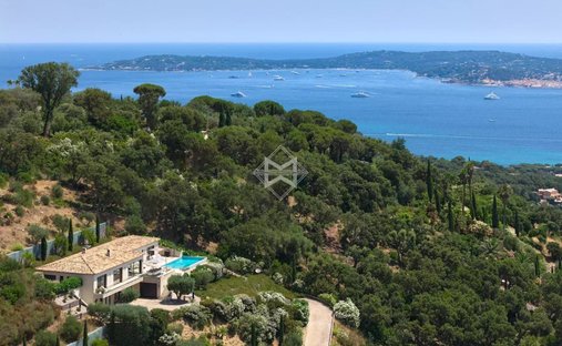 Villa à Grimaud, Provence-Alpes-Côte d'Azur, France 1