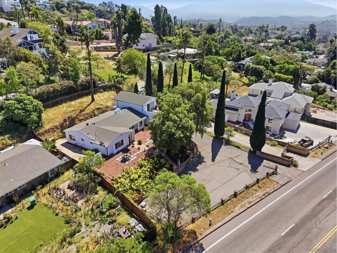 House in La Mesa, California, United States 3 - 18421692