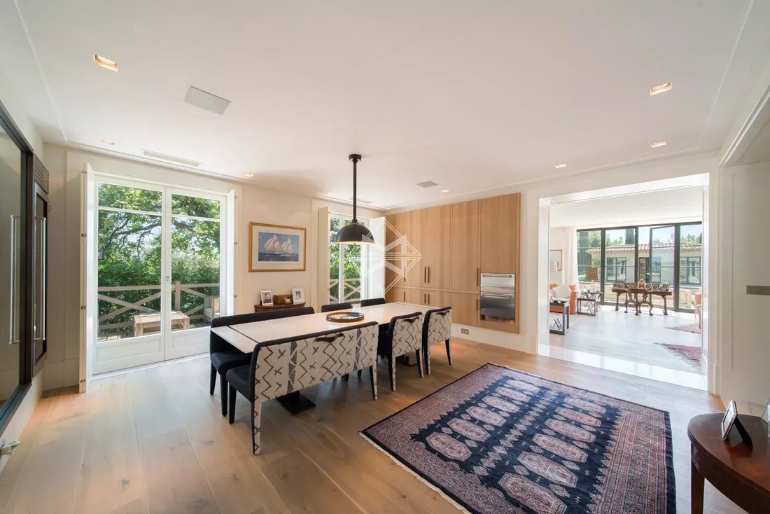 Villa in Mougins, Provence-Alpes-Côte d'Azur, France 4 - 18421256