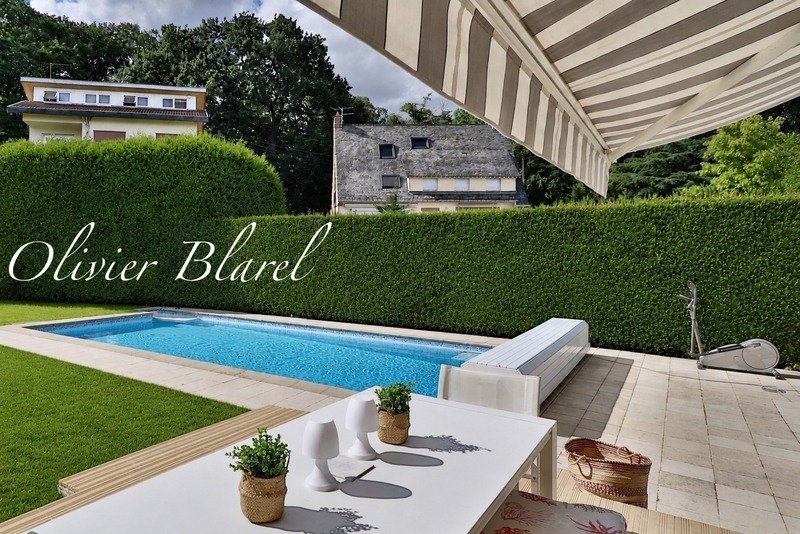 Villa in Gressets-Centre-Garenne-Bechevet, La Celle-Saint-Cloud, France 3 - 18421437