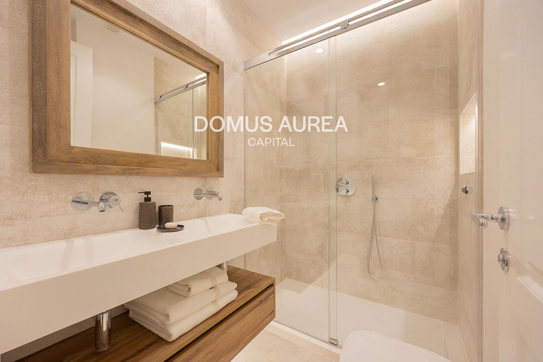 Apartment in Barrio Salamanca, Madrid, Spain 4 - 18420911
