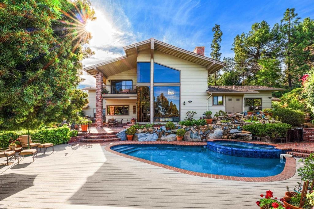 House in El Cajon, California, United States 1 - 18421956