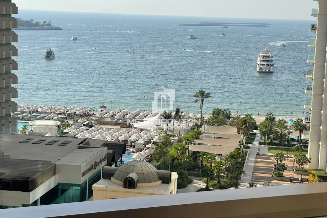 Apartment in Jumeirah Beach Residence, Dubai, United Arab Emirates 1 - 18421171