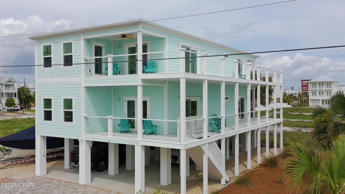Port St. Joe, Florida, United States 1 - 18028189