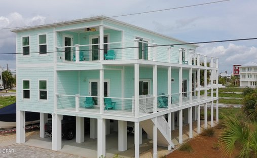 Port St. Joe, Florida, United States 1