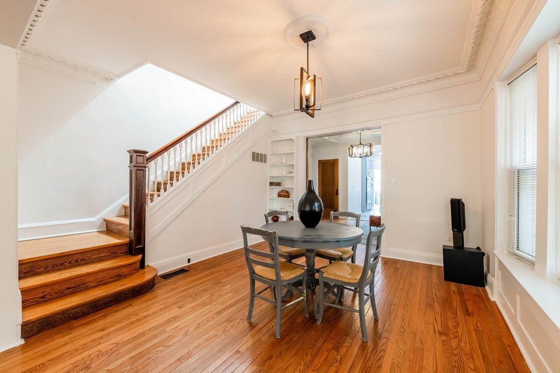 House in Chicago, Illinois, United States 5 - 18421584