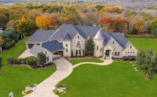 House in Lewisville, Texas, United States 1