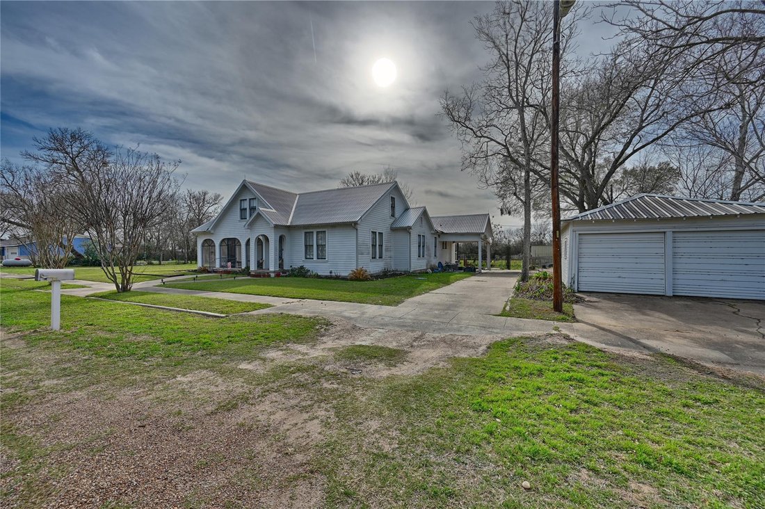 House in Carmine, Texas, United States 3 - 18423680