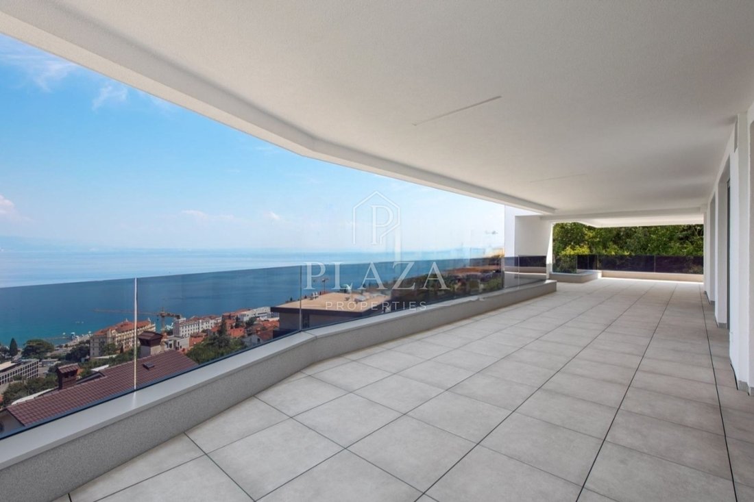 Apartment in Grad Opatija, Primorje-Gorski Kotar County, Croatia 2 - 17714572