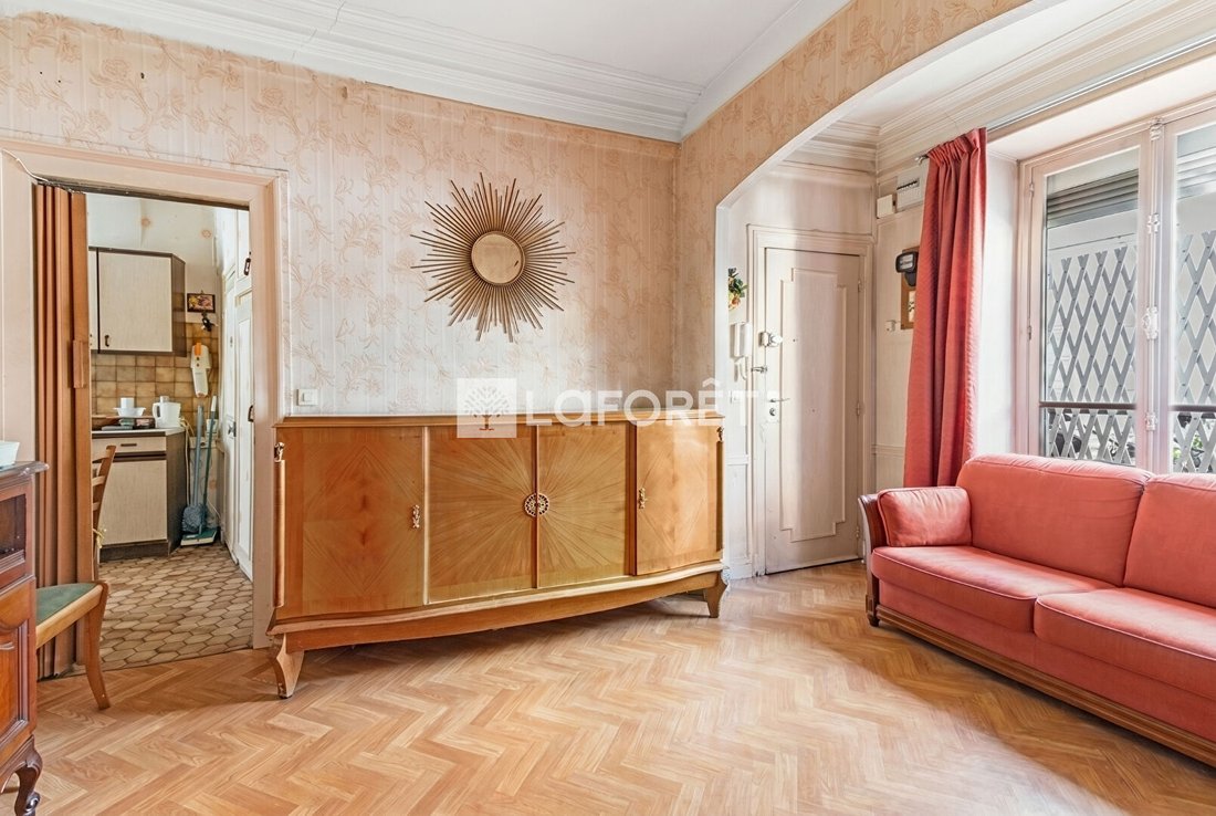 Apartment in La Fourche-Guy Môquet, Paris 17e Arrondissement, Paris 3 - 18421615