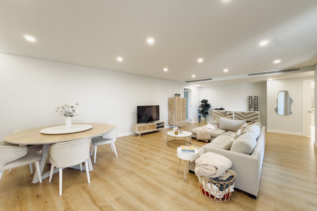 Apartment in Porto Salvo, Lisbon, Portugal 2 - 18424128