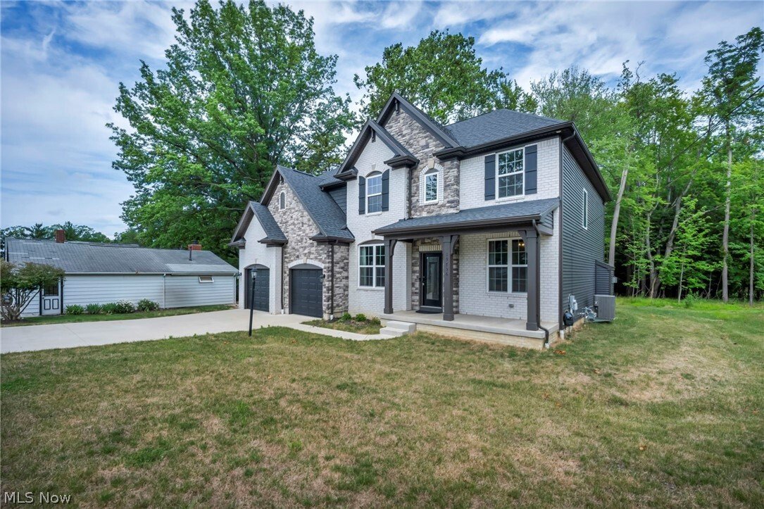 House in Strongsville, Ohio, United States 3 - 17861043
