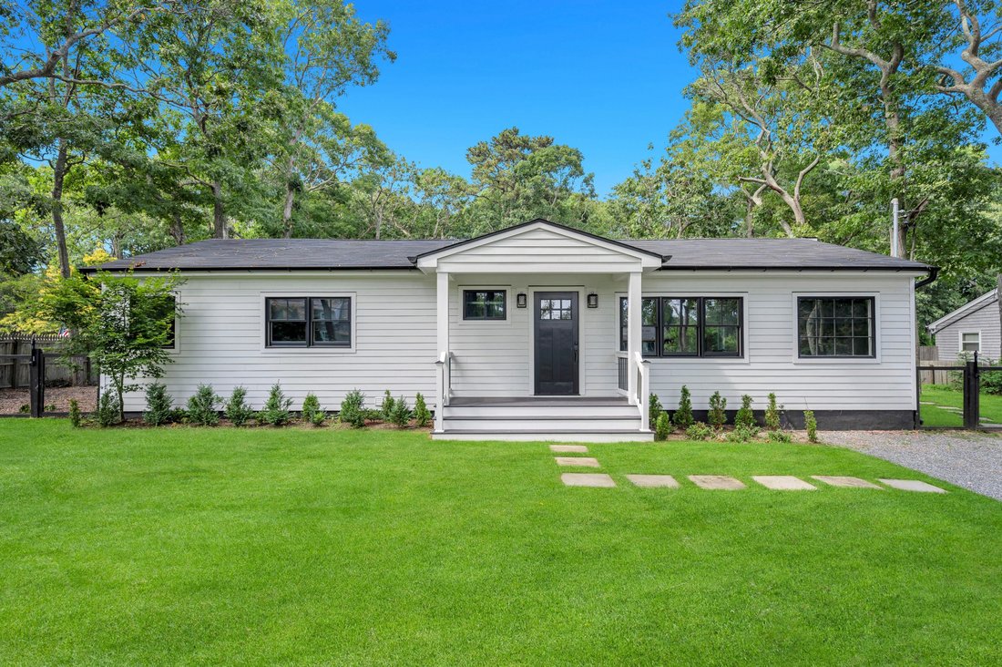House in Hampton Bays, New York, United States 1 - 16650591