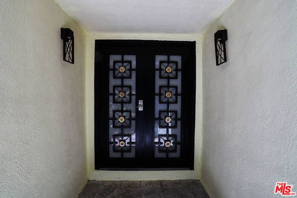 House in Los Angeles, California, United States 4 - 18423466