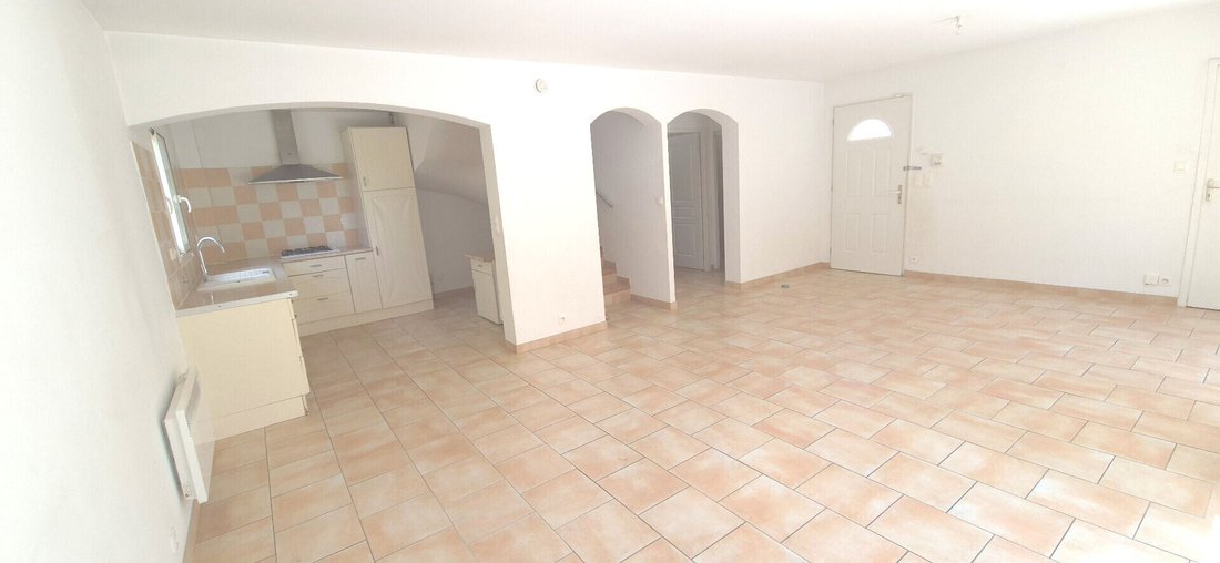 Villa in Saint Julien, Marseille, Provence-Alpes-Côte d'Azur 2 - 18213589