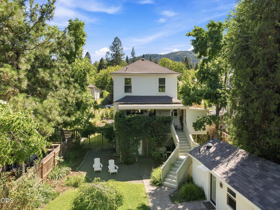 House in Ashland, Oregon, United States 1 - 18423151